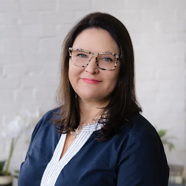 Amanda Neuts - Versoft Consulting